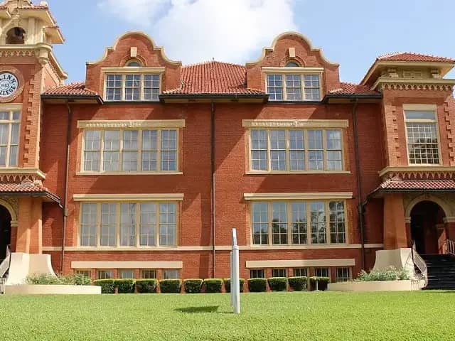 Blinn College District campus