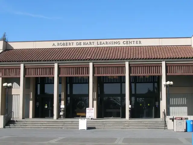 De Anza College campus