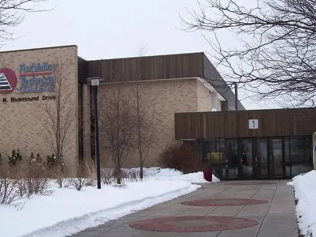 Fox Valley Technical College campus