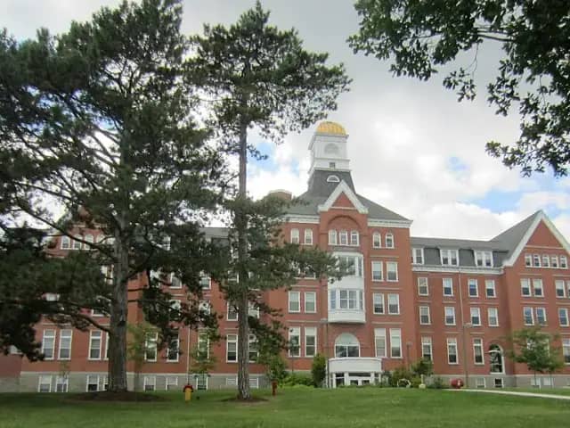 Keuka College campus