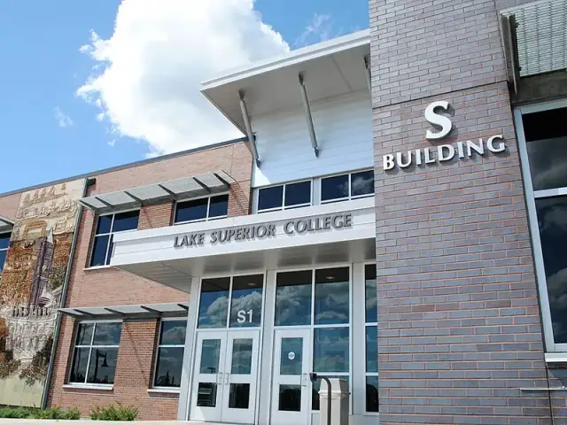 Lake Superior College campus