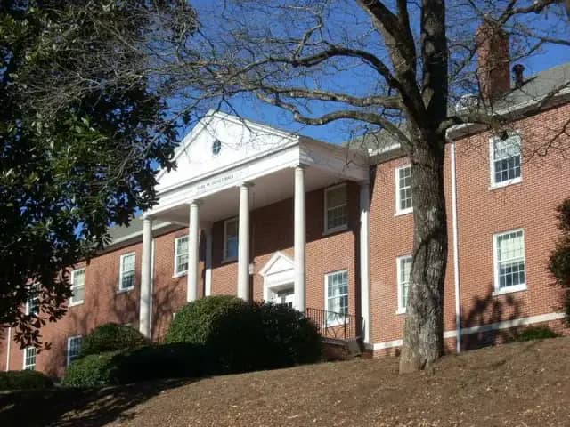 Reinhardt University campus