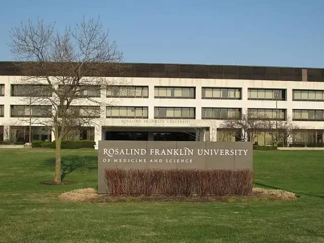 Rosalind Franklin University of Medicine and Science campus