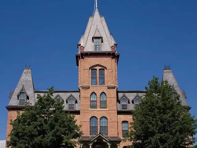 St Olaf College campus