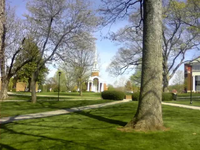 University of Lynchburg campus