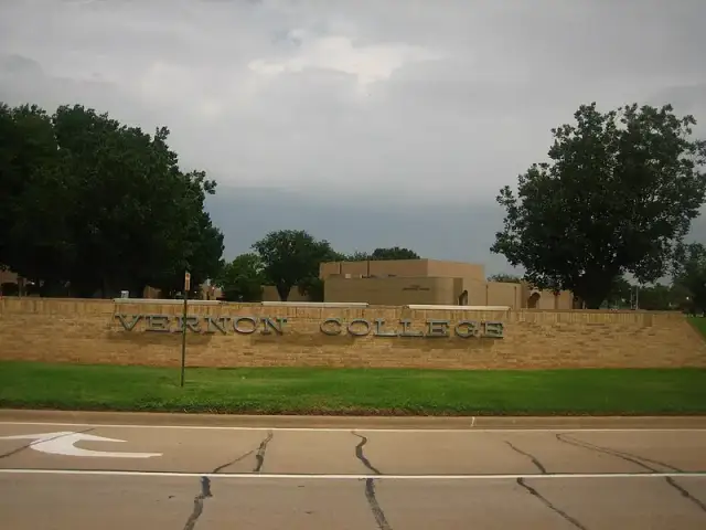 Vernon College campus
